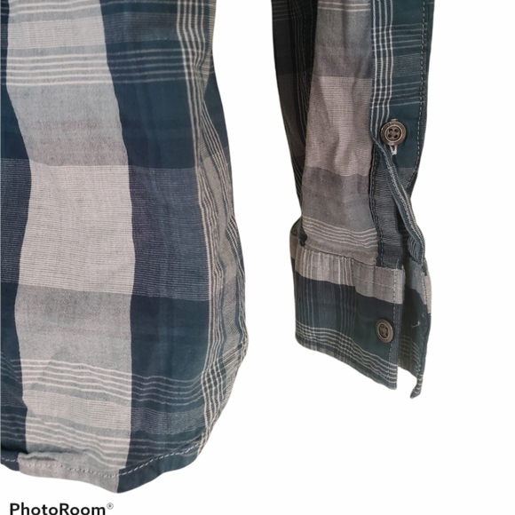 𝅺ROCK & Republic Casual  Roll-Sleeve Shirt - Men's - Picture 4 of 6